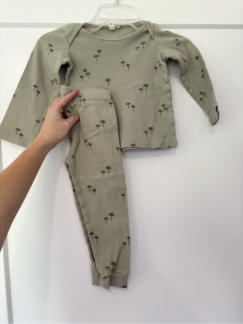 Quincey Mae Palm Tree Ribbed Long Sleeve Pajama 2/3 yr